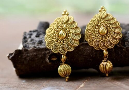 Why are Gold Earrings a Great Addition to Your Collection?