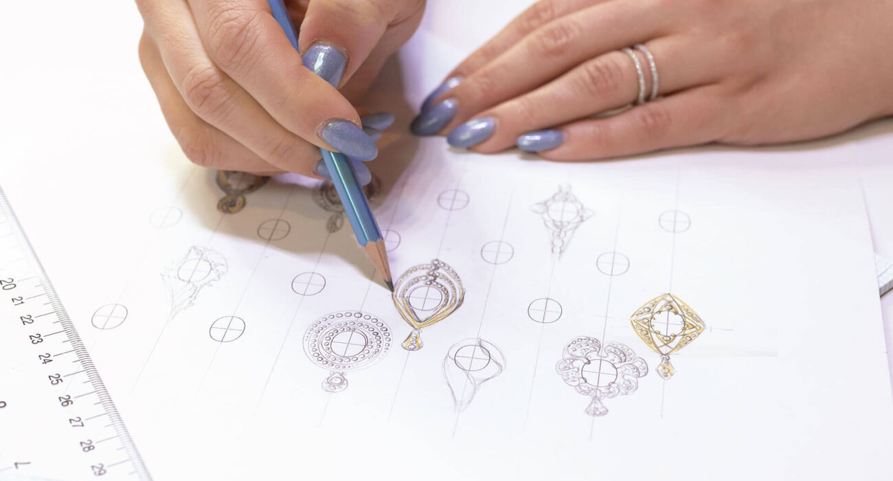 A Simple Guide to Designing Custom Jewellery on Your Own