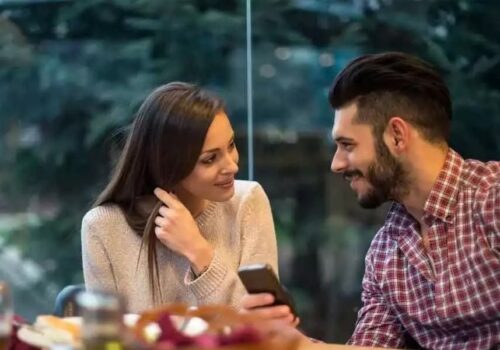 Meaningful Evening Conversations Creating Genuine Romantic Connections Through Shared Interests